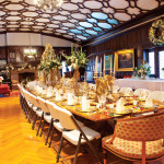 Summit-Avenue_Christmas_Dining-room