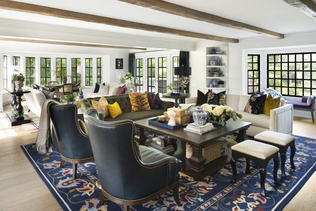 Fay + Belle custom rug, an example of designing custom furnishings